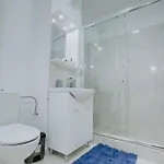 Plaza View * Bucureşti