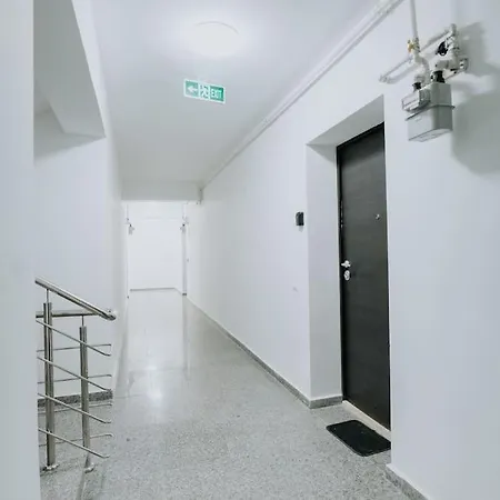 Plaza View Apartment